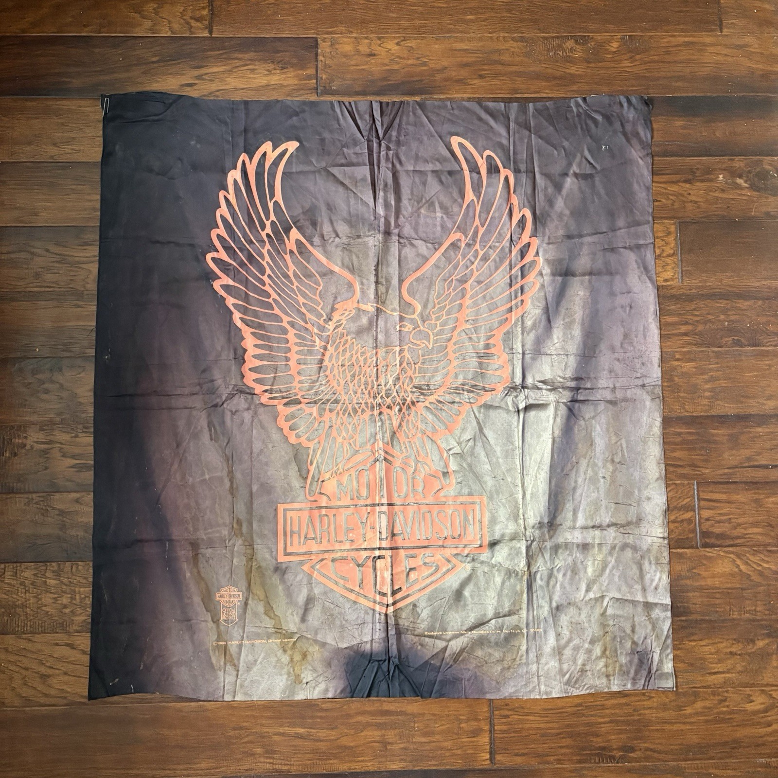 Super Sick Faded Vintage Rare 1984 Harley Davidson Eagle Shield Banner Promo