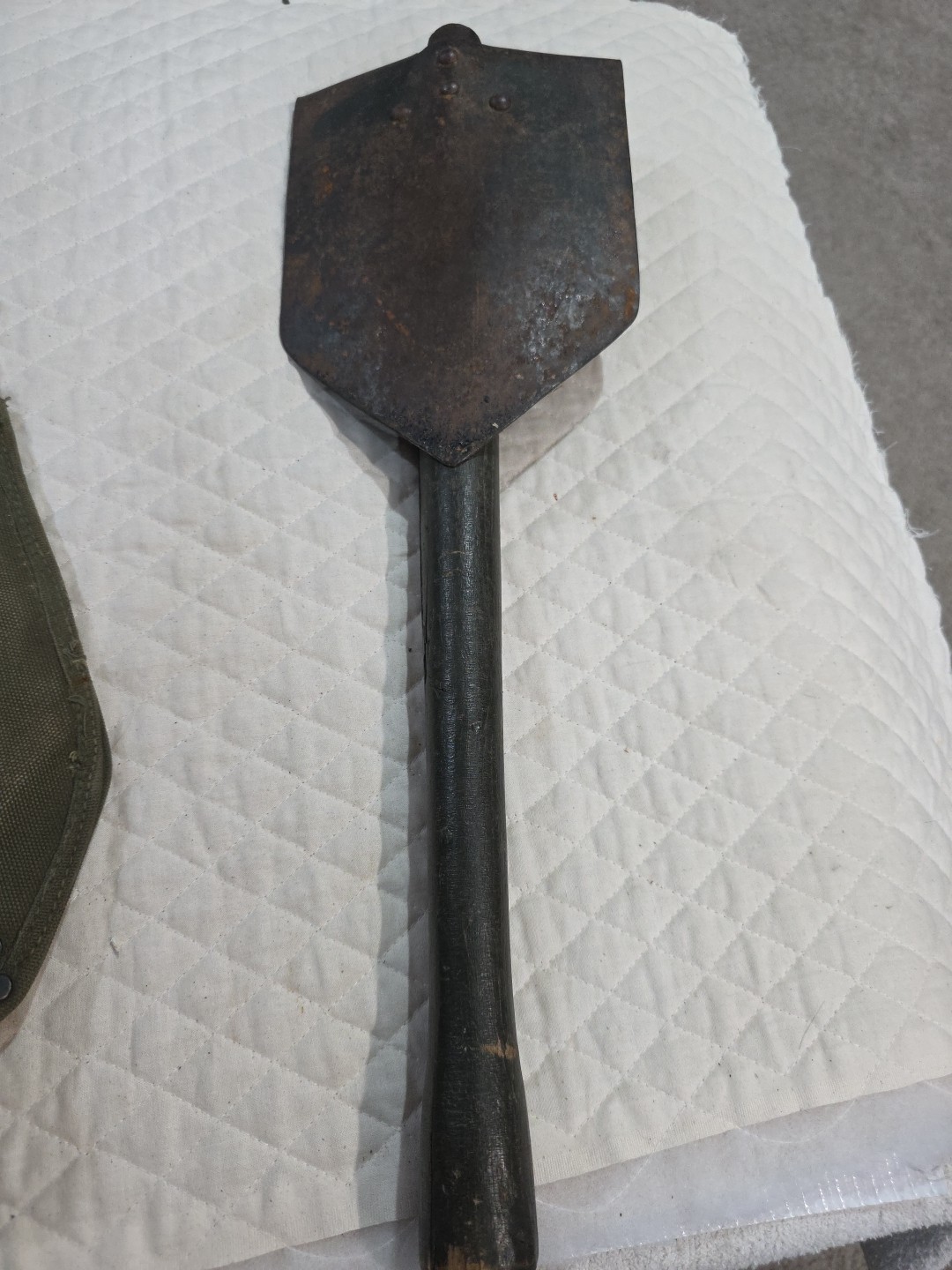 Vintage Original US Military E-TOOL SHOVEL Made In Korea Post WWII