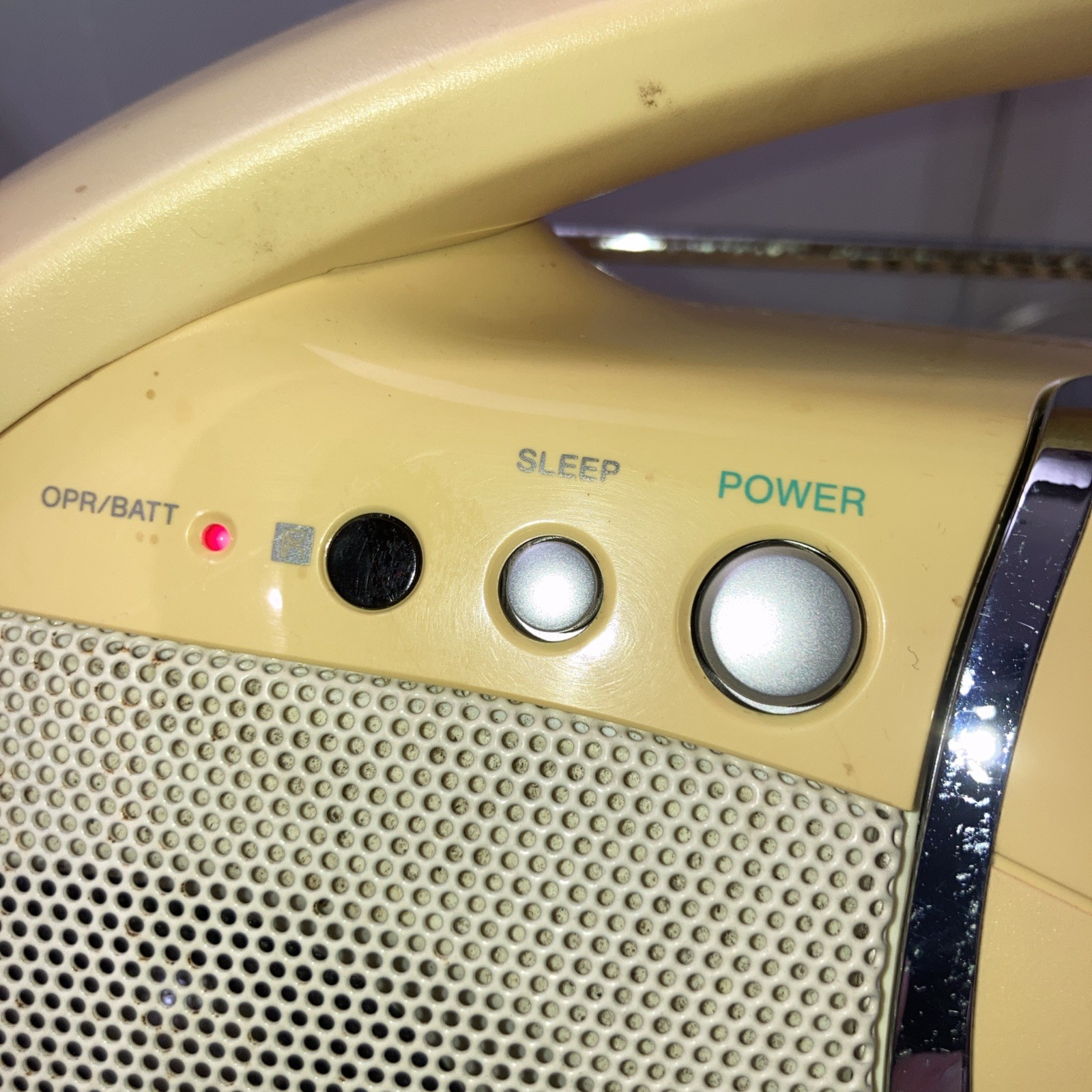 Sony ZS-YN7 Boombox CD/R-RW/AM FM/MP3 MegaBass Tested working Some Blemishes