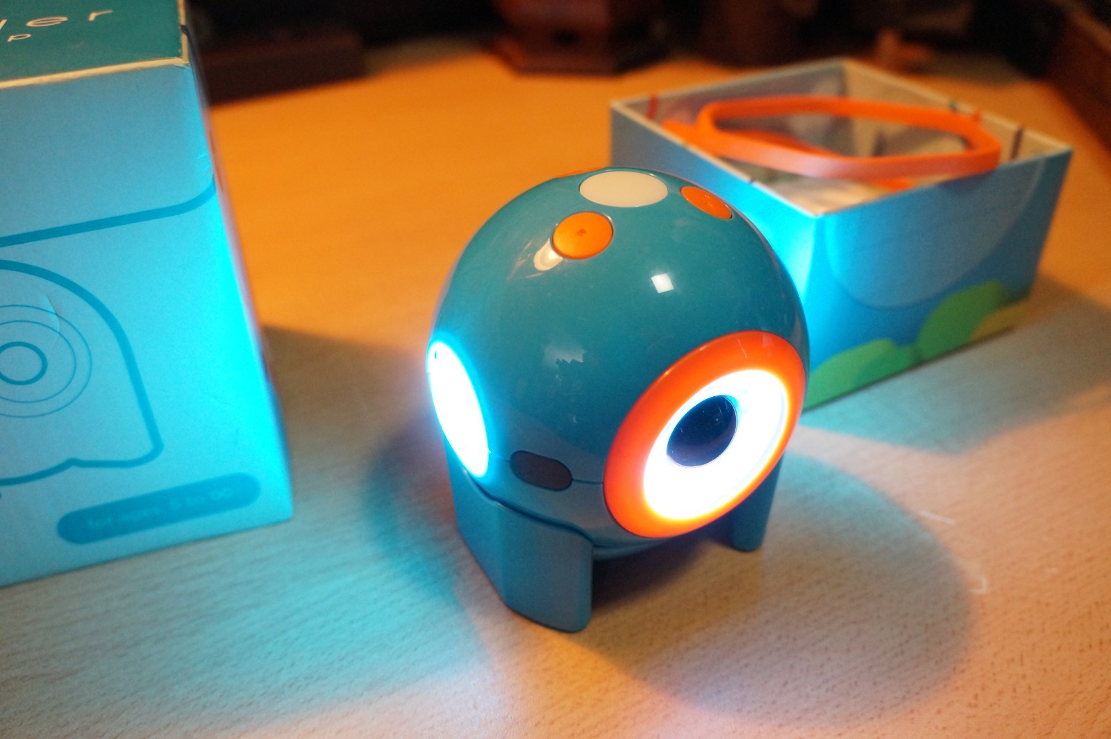 Wonder Workshop Dot, STEM Coding Robot Learning Toy, Complete & Working, MINT!