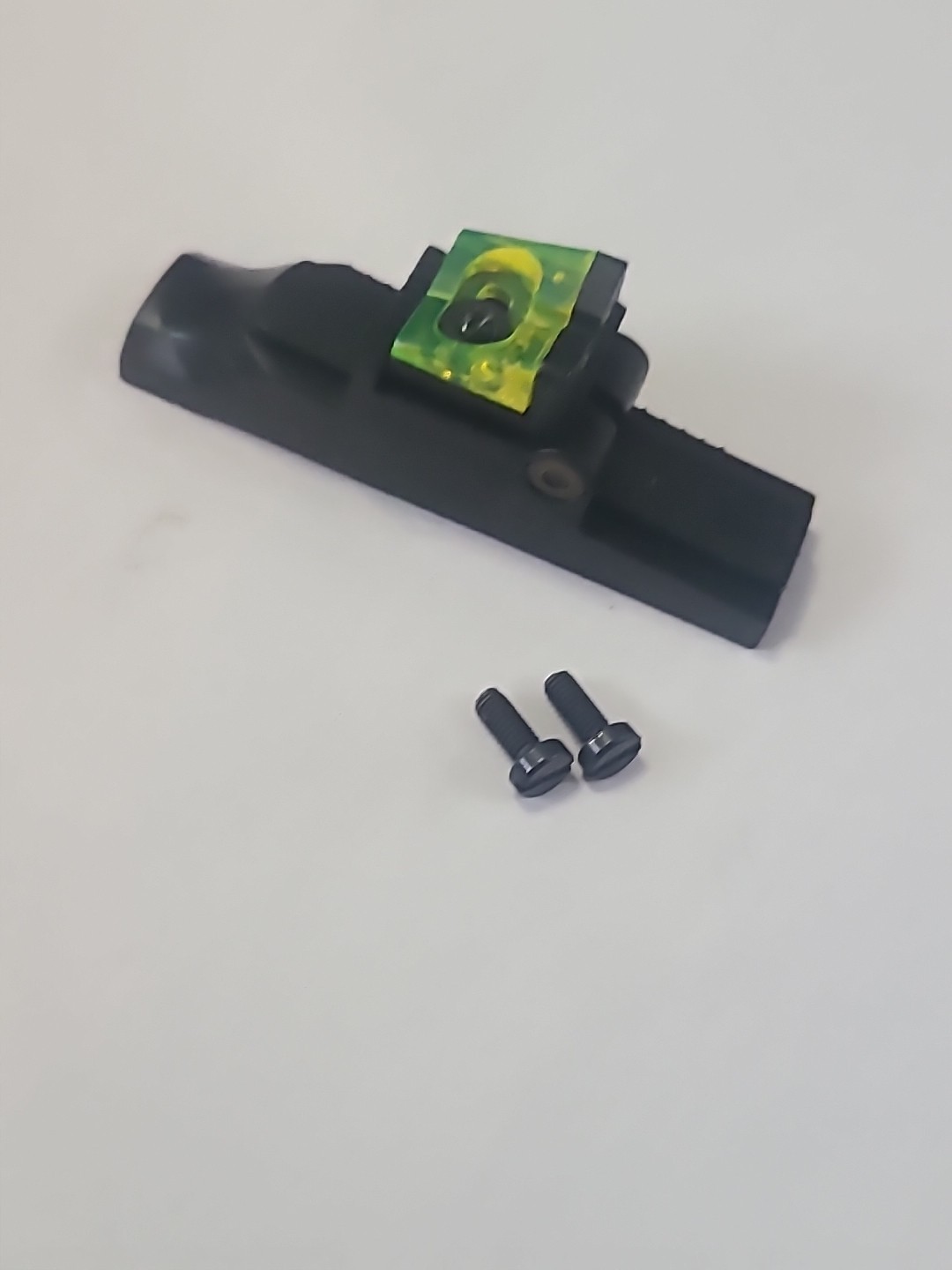 TRADITIONS E-BOLT .50 CAL MUZZLELOADER Rear Sight GREEN FIBER OPTIC W Screws