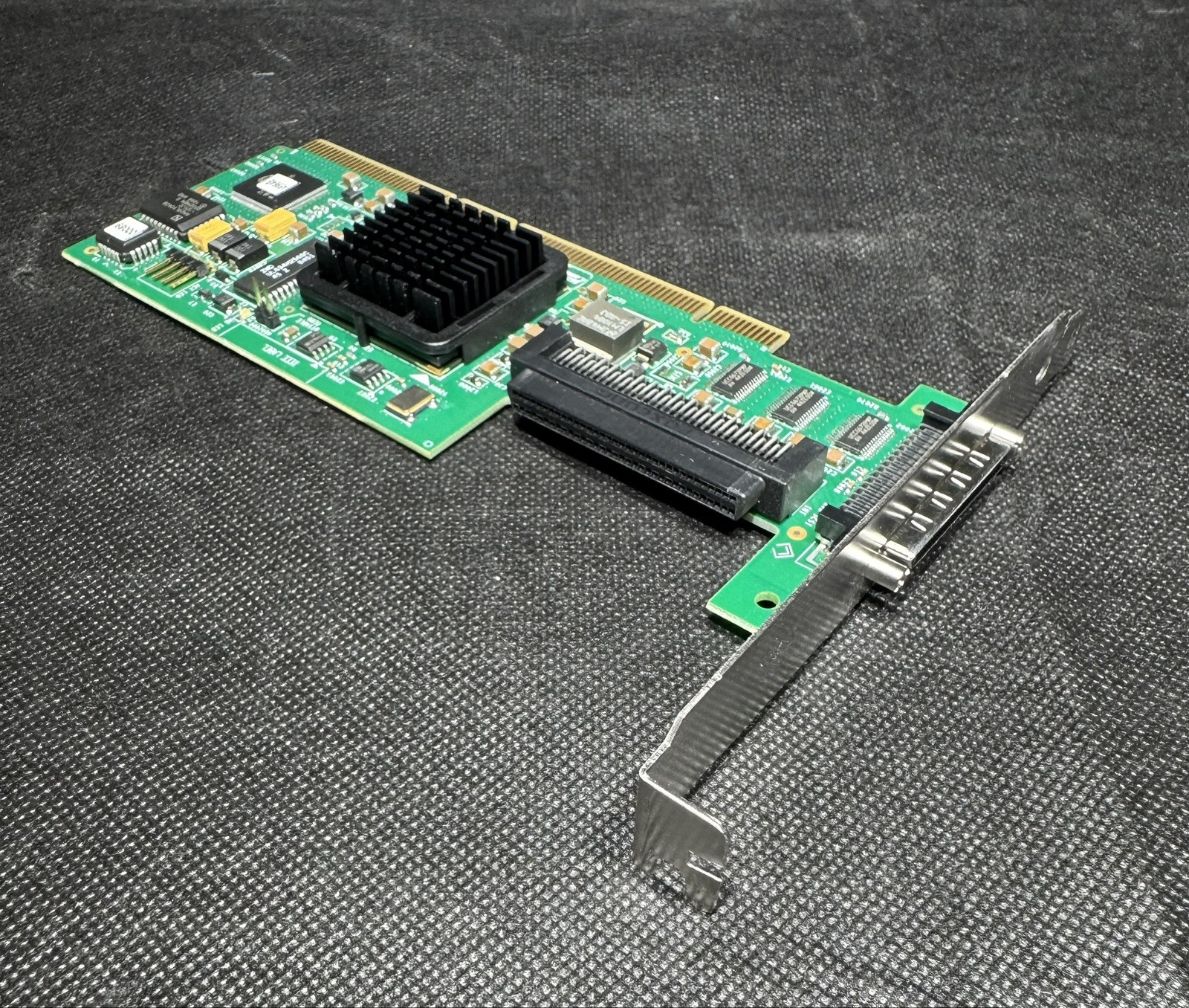 LSI LSI20320-R PCI-X Single Channel Ultra-320 SCSI 133MHz RAID Card, Std Bracket