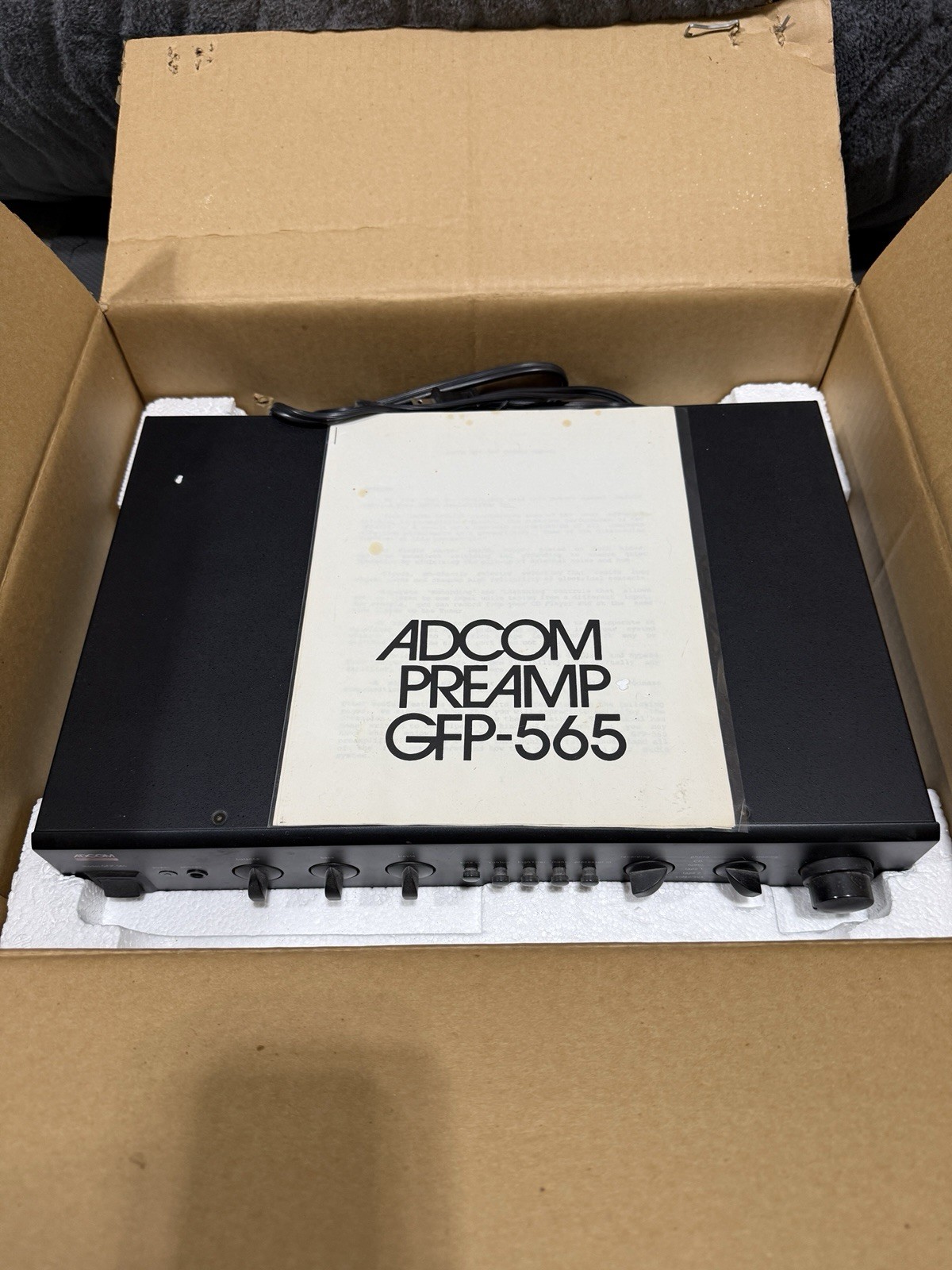 ADCOM GFP-565 AUDIOPHILE PRE AMPLIFIER EXCELLENT ORIGINAL CONDITION IN BOX