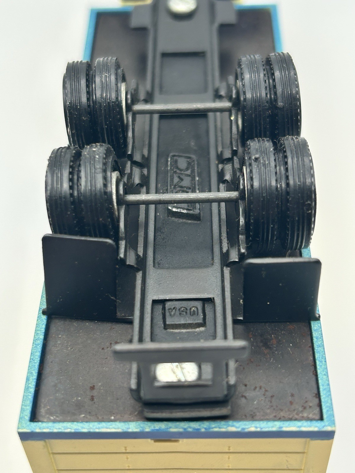 Dehanes DMC No.102 Blatz Beer Mack L Series Box Truck W/Box