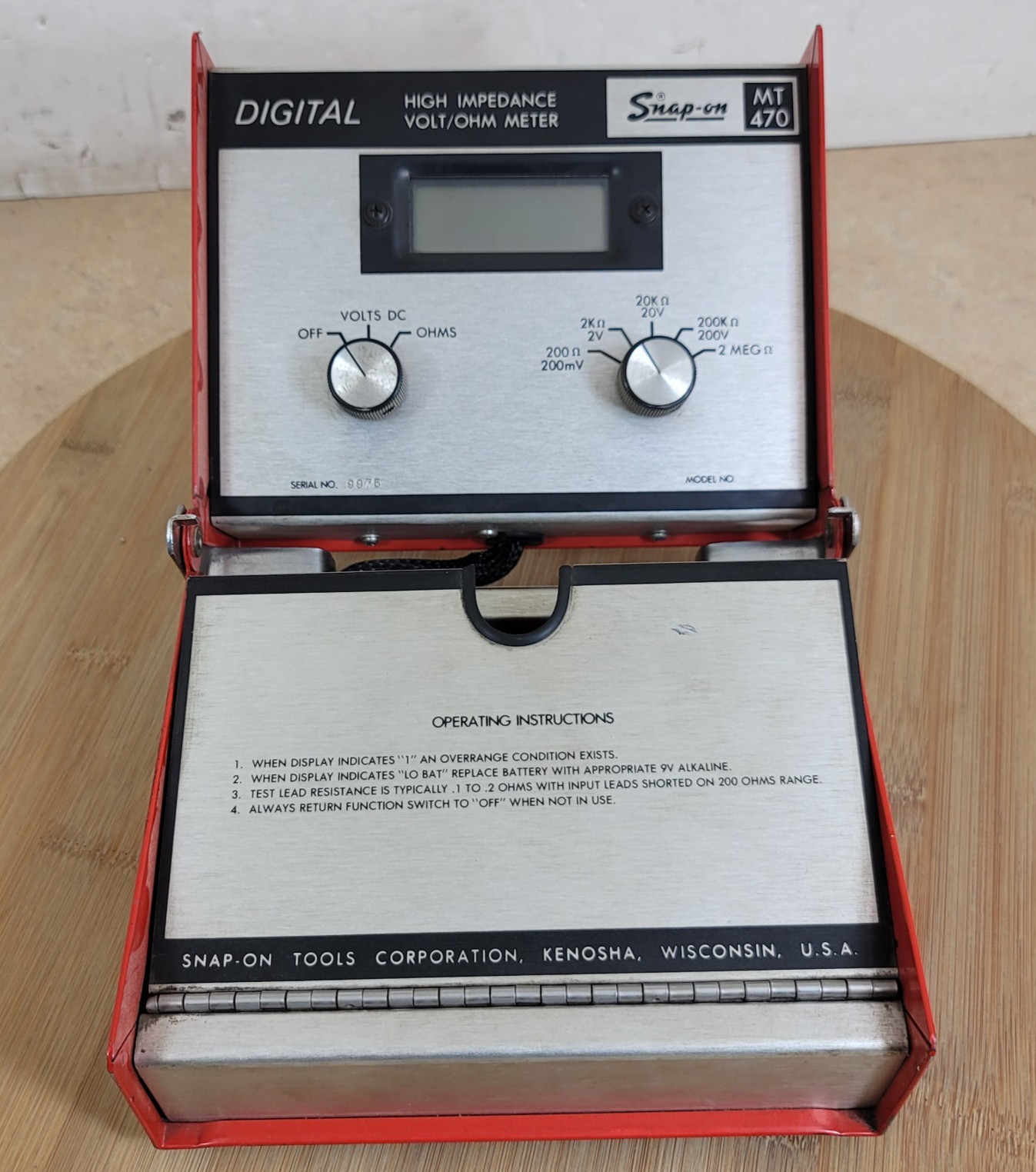 Snap-On MT 470 Digital High Impedance Volt & Ohm Meter - Red