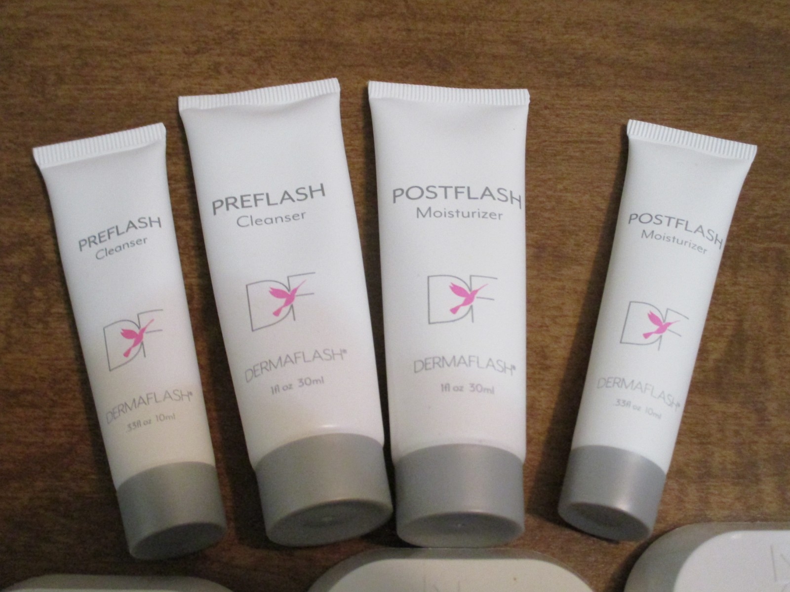 DERMAFLASH LUXE REFILLS 12 TOTAL PLUS CLEANSERS & MOISTURIZERS