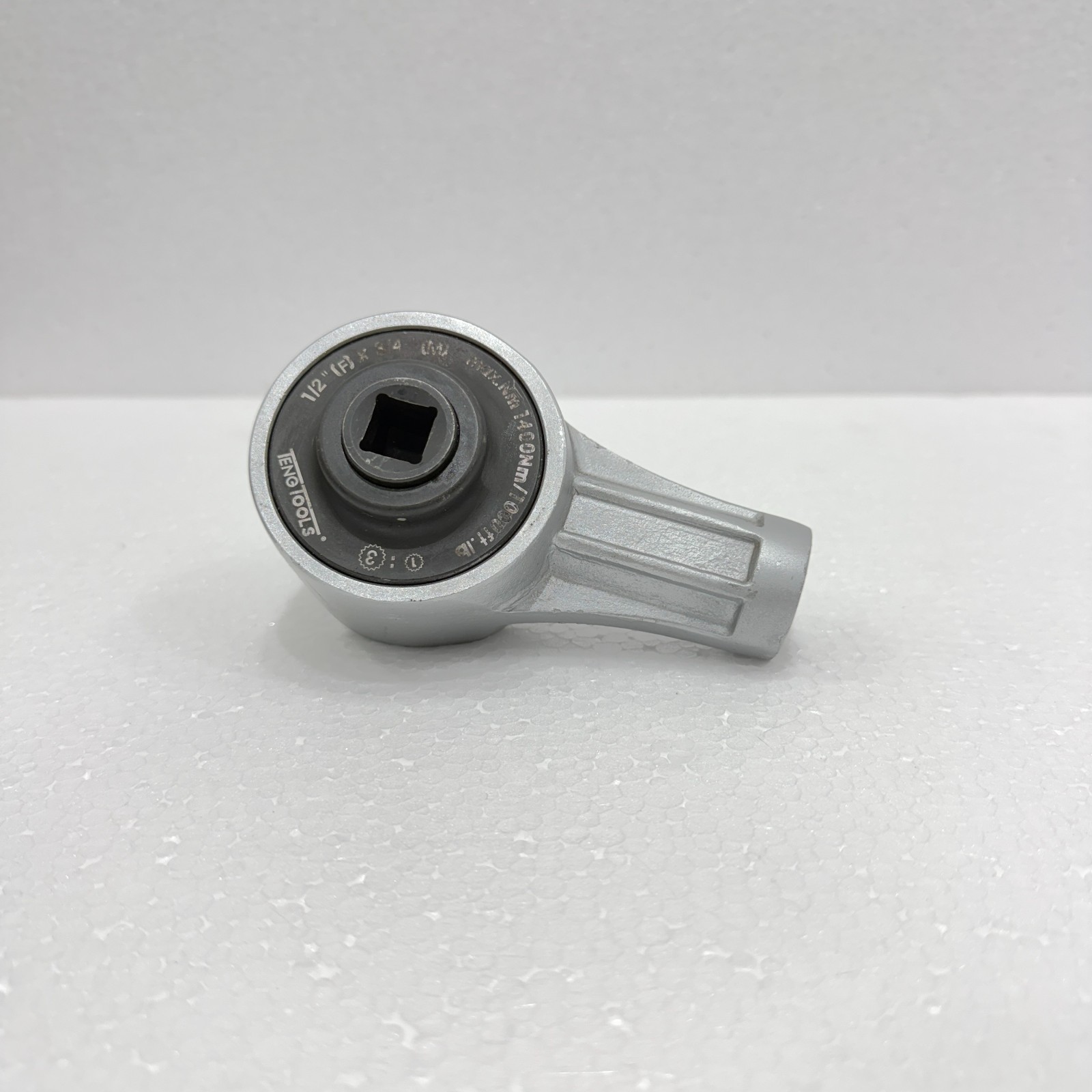 TENG TOOLS MP1400 1:3 TORQUE MULTIPLIER 1/2 IN F 3/4 IN M 1400NM / 1000 ft .lb