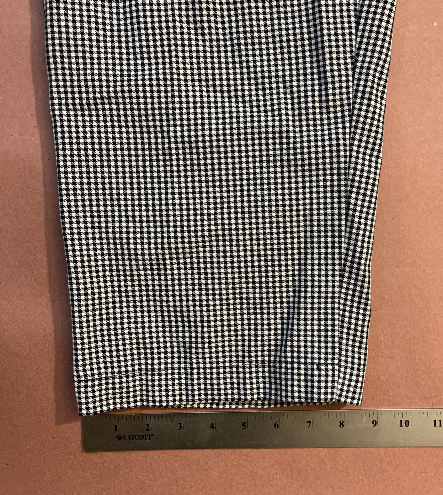 CHEF WORKS BLACK & WHITE CHECKERED DRAWSTRING PANTS SIZE SMALL