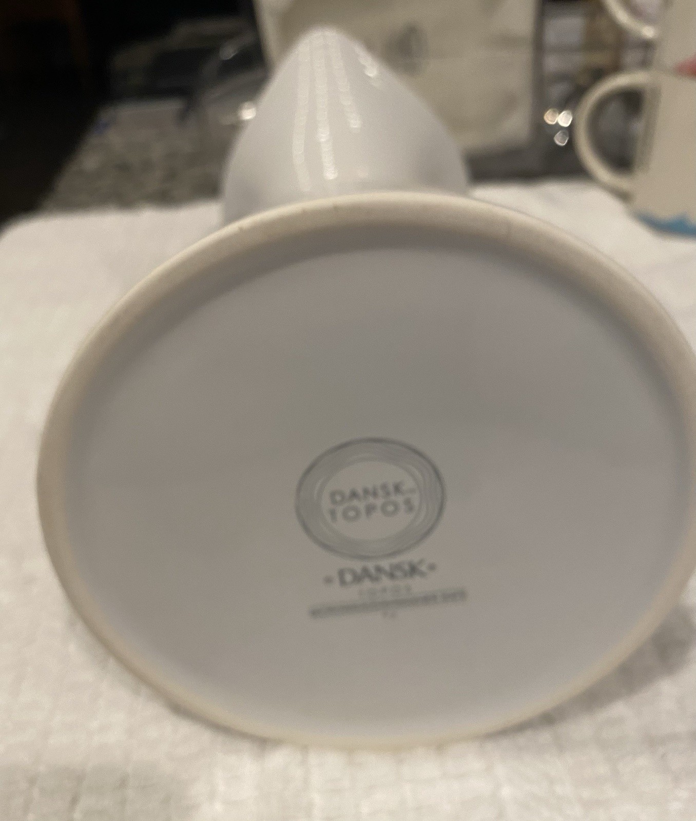 DANSK TOPOS 804673 Carafe, White. CERP-365