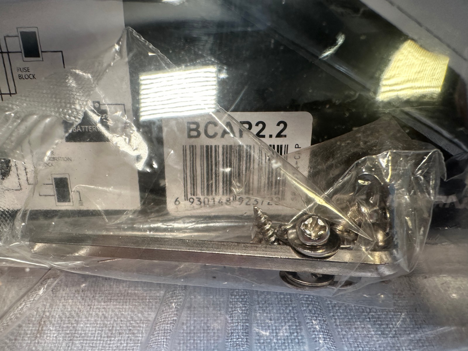 NEW Bullz Audio 2.2 Farad Car Audio Capacitor 2200 Watts Digital Display 2F 2.2F