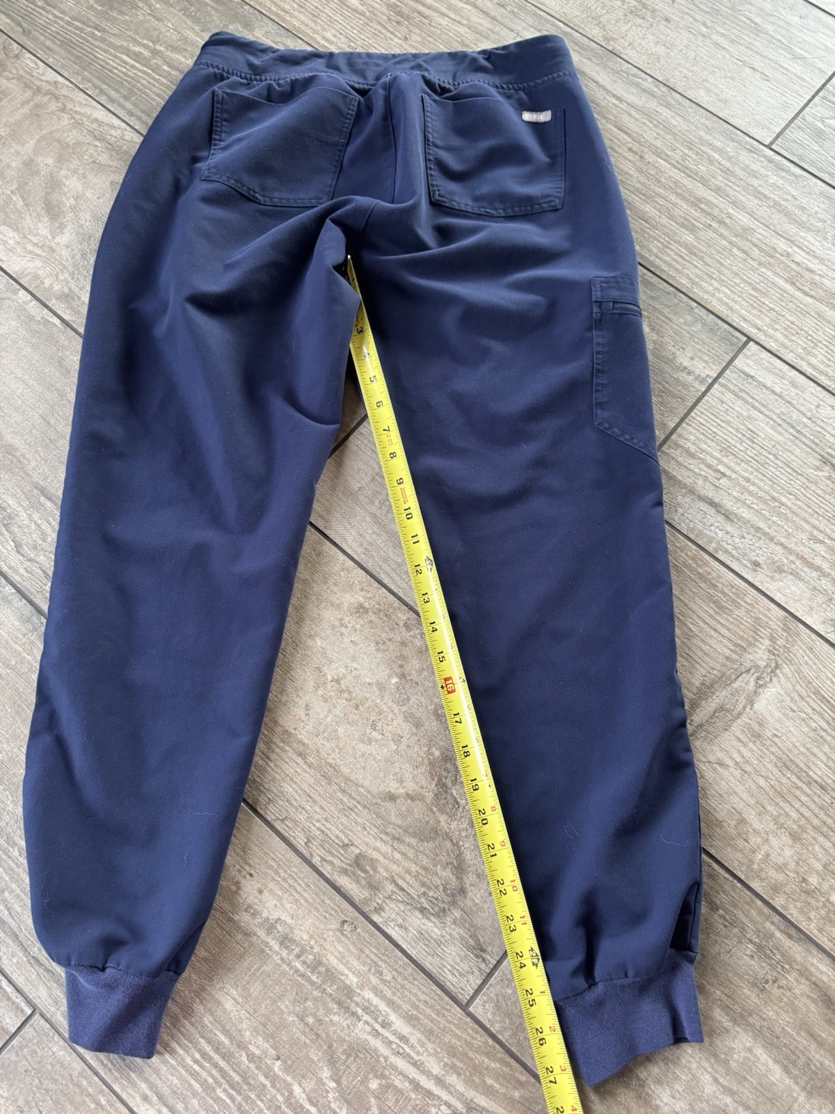 FIGS scrubs women set Blue Navy M Tech Collection Read