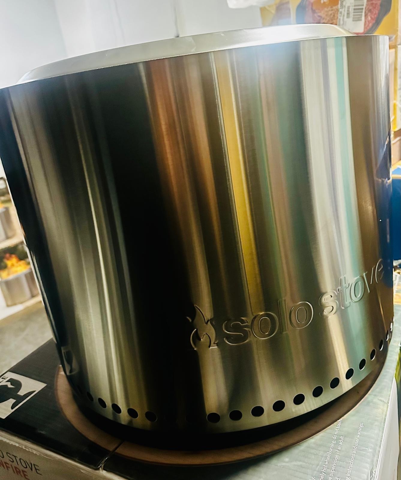 Solo Stove Bonfire 2.0 - 19.5 Inch Smokeless Fire Pit w/ Removable Ash Pan New