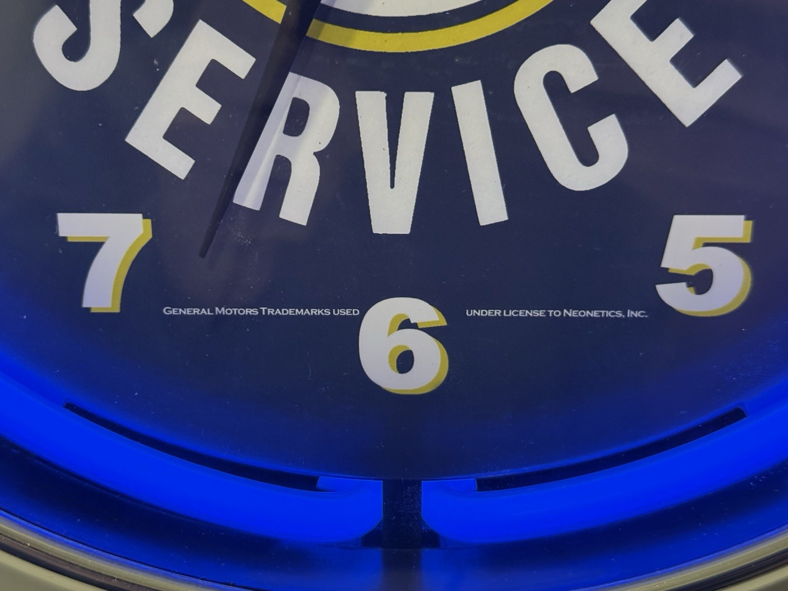 General Motors Oldsmobile Service 15" Neon Sign Clock 8OLDSM Working