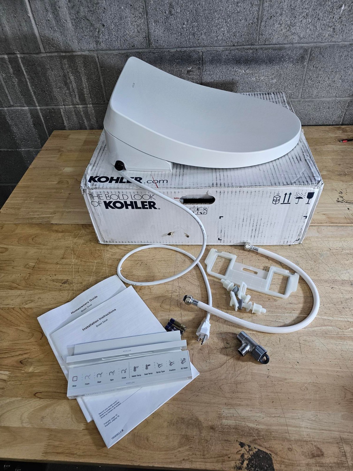 Enlongated  Kohler C3-325 28119-0 Bidet Toilet Seat Heated w/ Remote