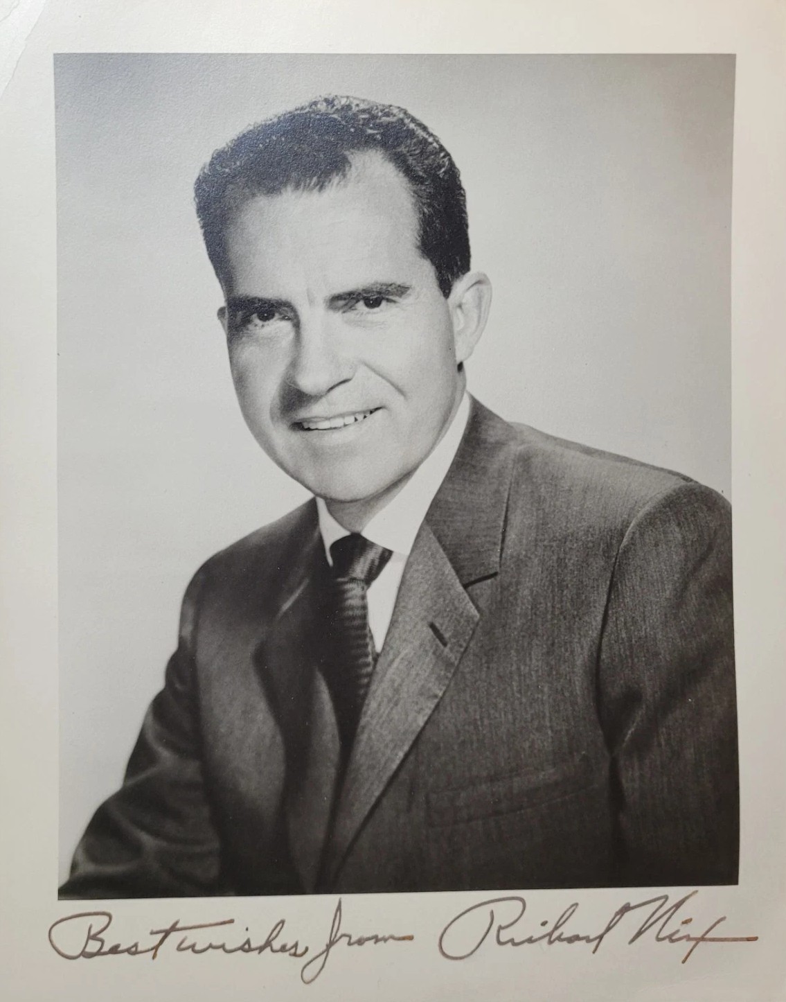 Rare Vintage 1961 President Richard Nixon Autographed 8 x 10 Photo Watergate COA