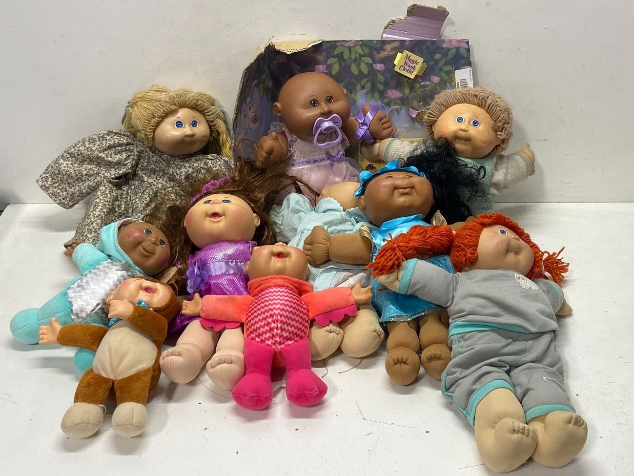 Assorted Bundle Lot Of 10 Cabbage Patch Kid Dolls