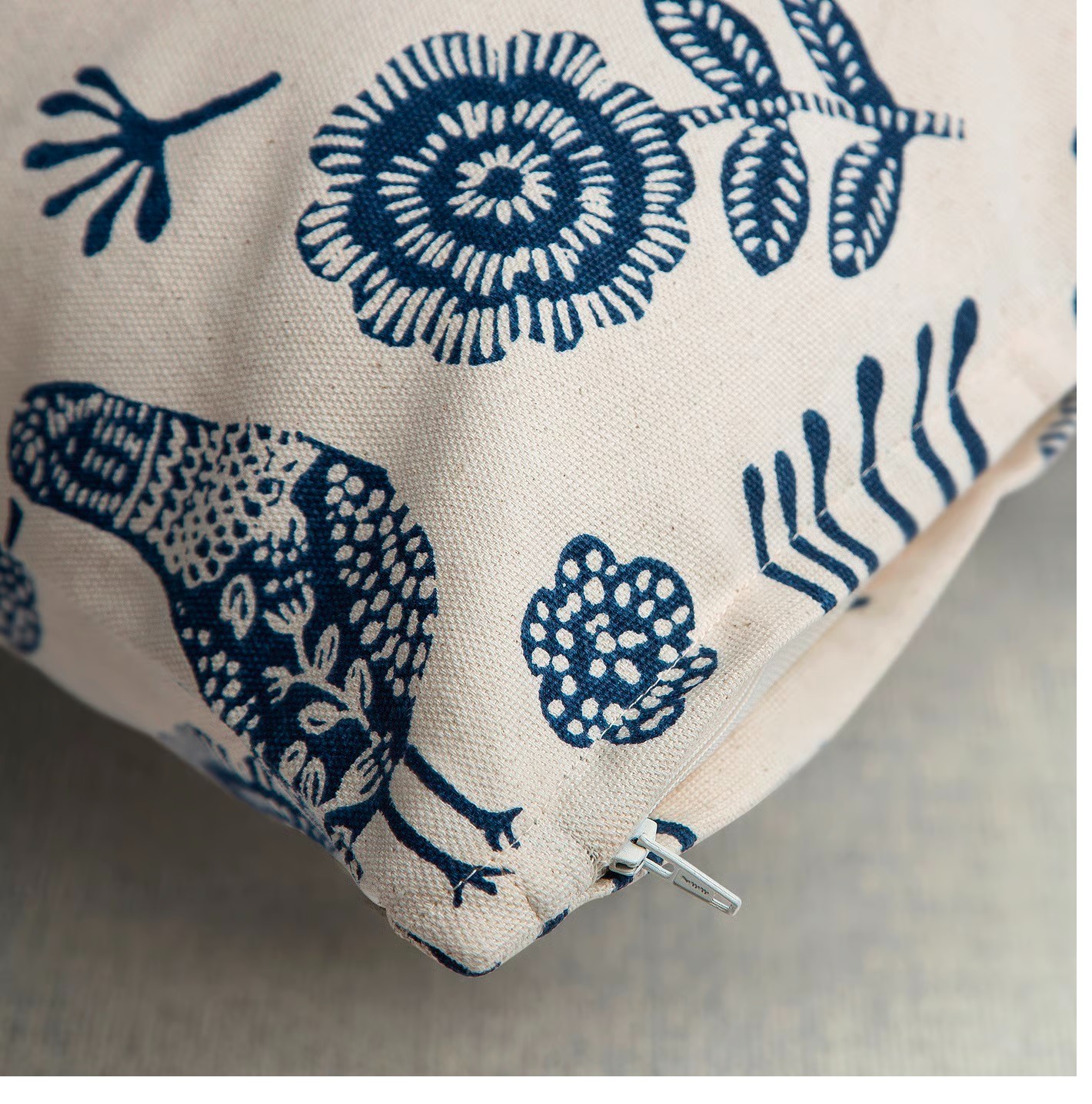 IKEA KRUTBRANNARE Cushion Cover, Natural/Blue, Birds Floral Pattern 20x20"