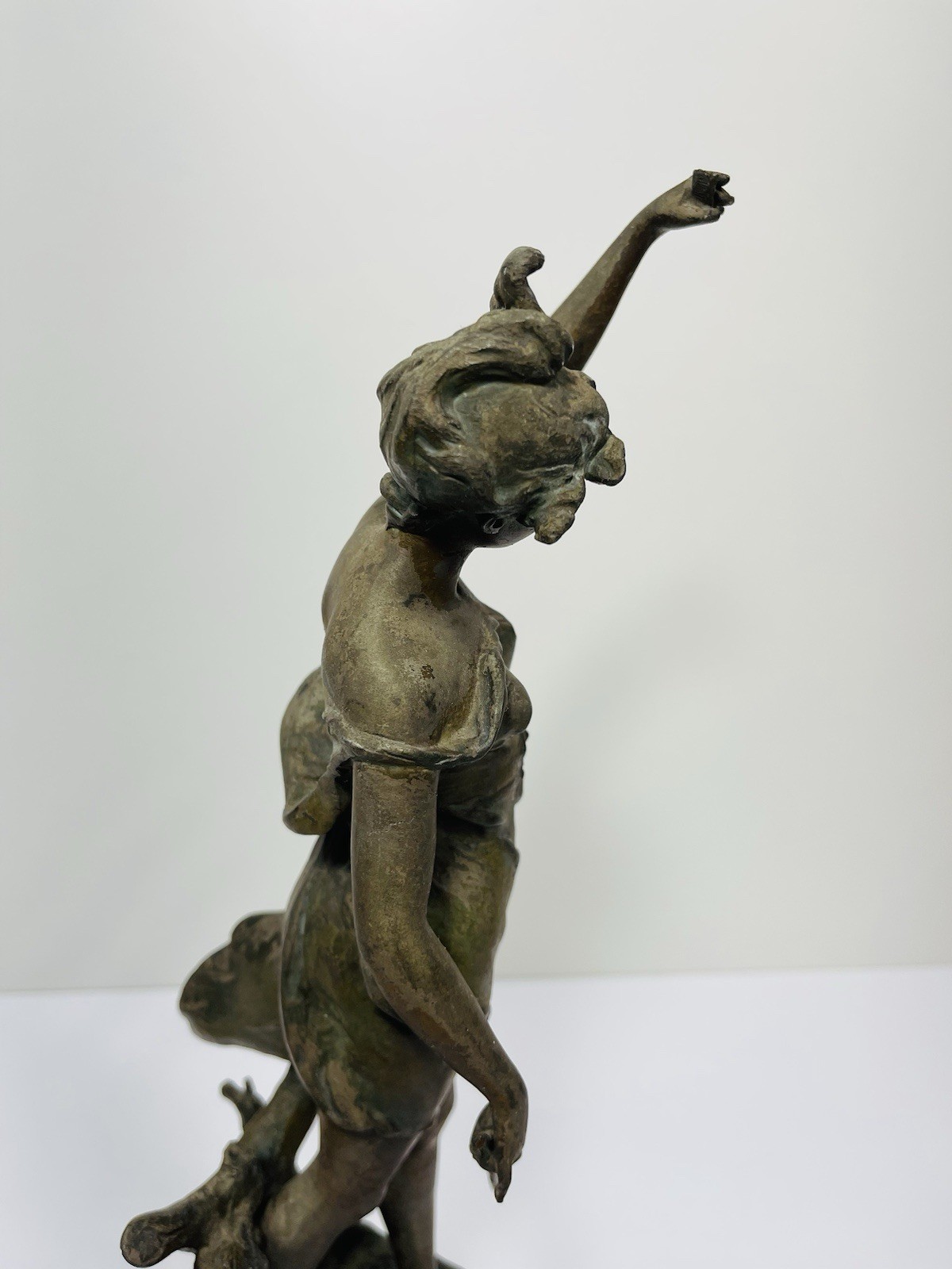 Vintage Par Ferrand Bronzed Spelter Musical dancing Lady Fee Joyeuse