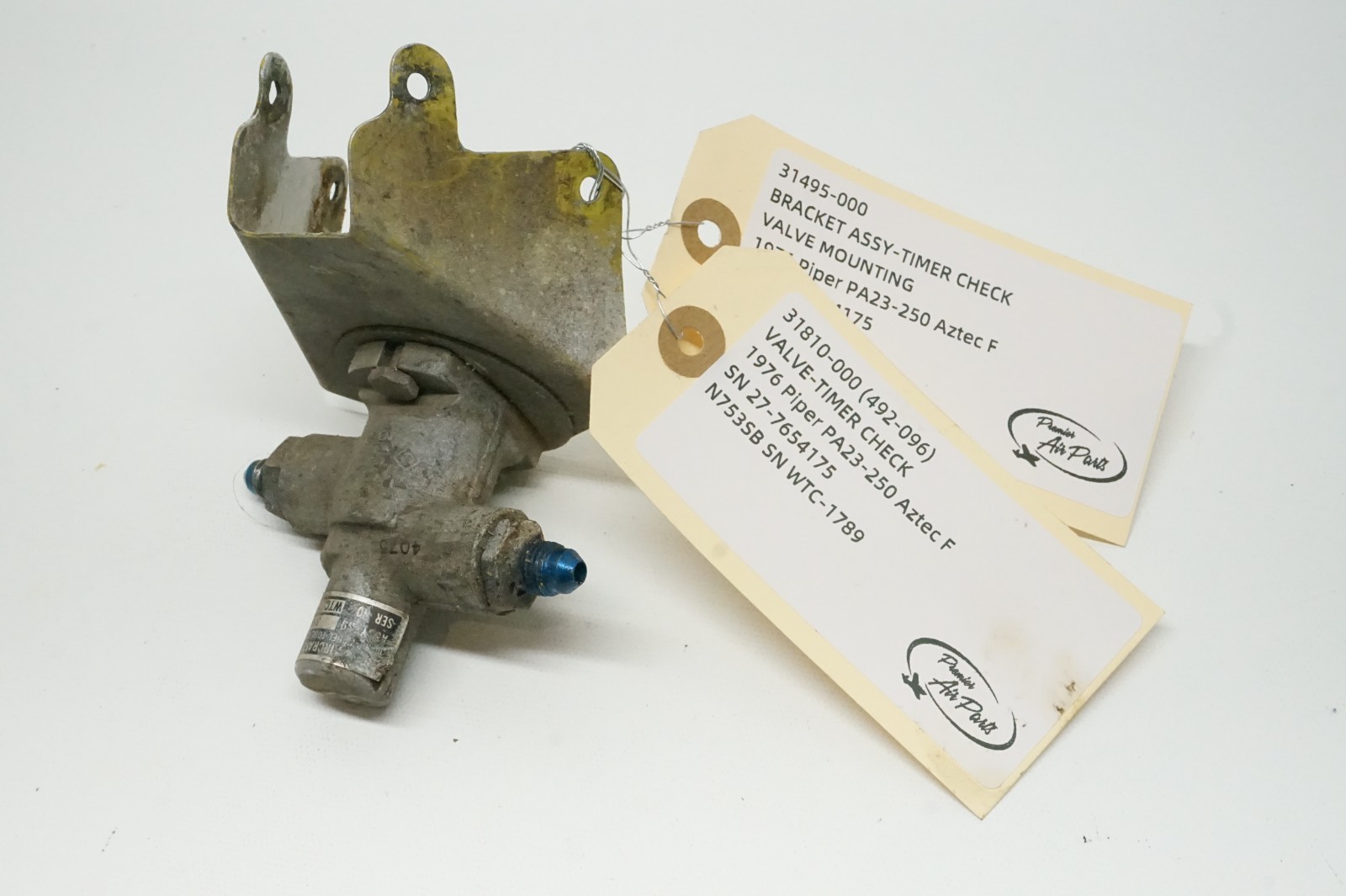 1976 Piper Aztec F PA-23-250 Timer Check Valve & Bracket, 31810-000 / 31495-000