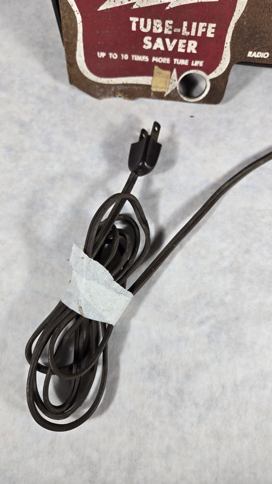 Vintage MCM Zenith Model J615 AM Tabletop Tube Radio POWERS ON/PARTS See Photos