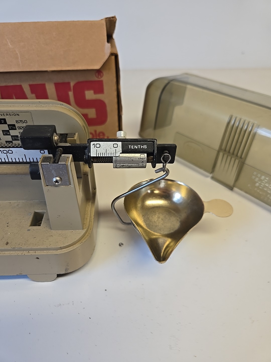 OHAUS Model 10-10 Reloading Balance Beam Scale (In Original Box)