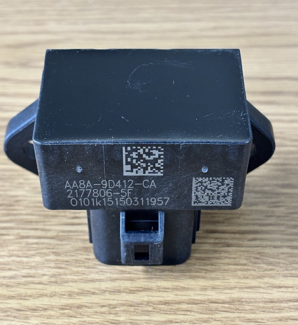 12-14 Ford F150 Fuel Pump Control Module OEM AA8A-9D412-CA