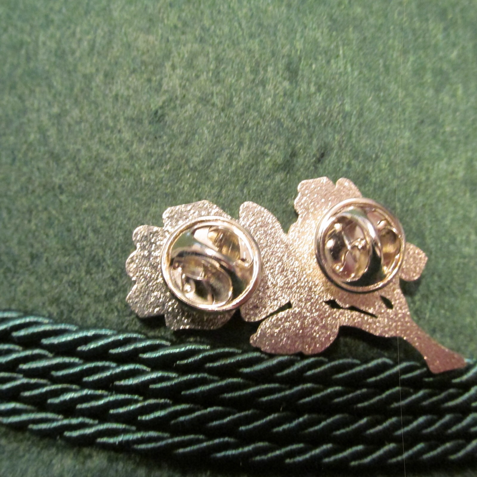 Jaeger Troop Oak Leaf German Military/Oktoberfest Hat Pin