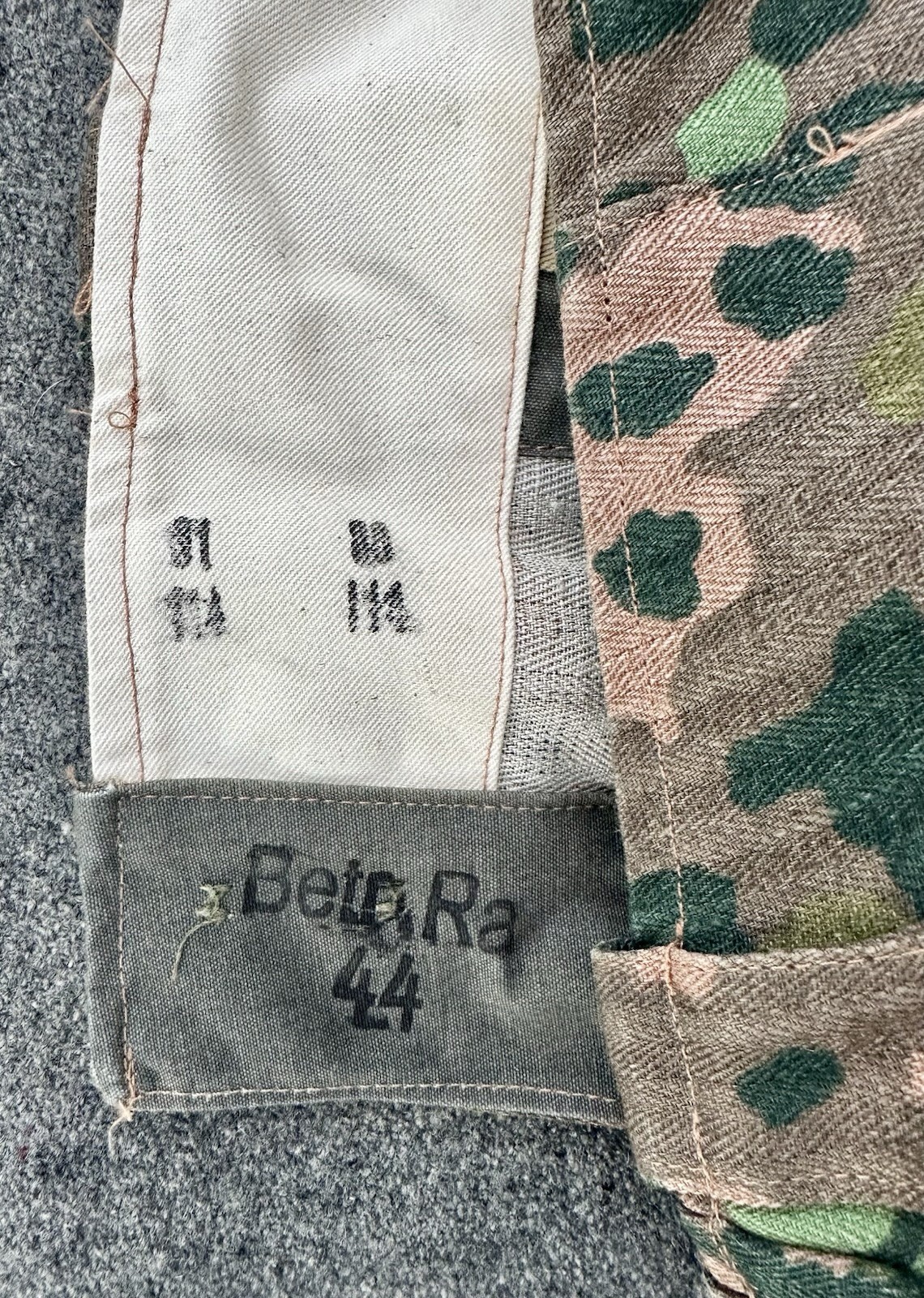 SM Wholesale 44 Dot Trousers/Subcamp 393 Pattern/New & Unused Condition/Size 38