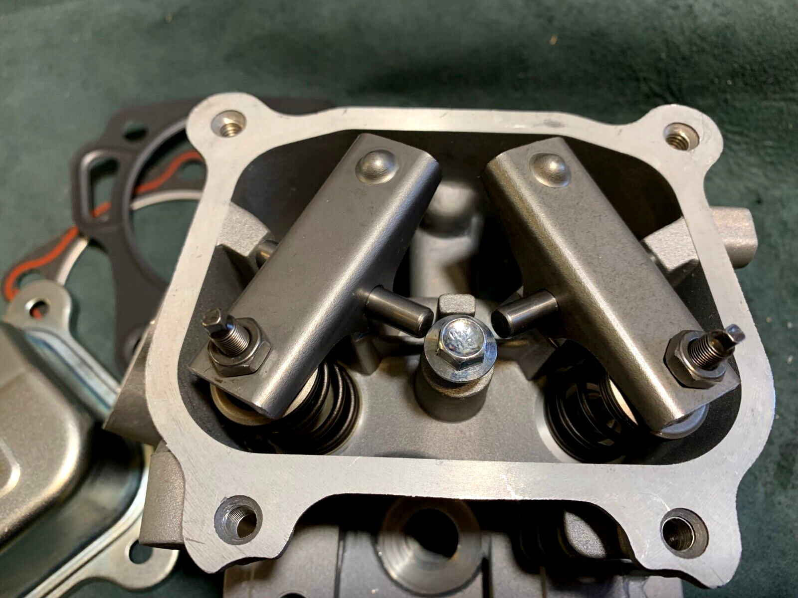 OUTLAW HEMI HEAD 20 degree Kart Mini RACING High Compression Bolt on Ready USA