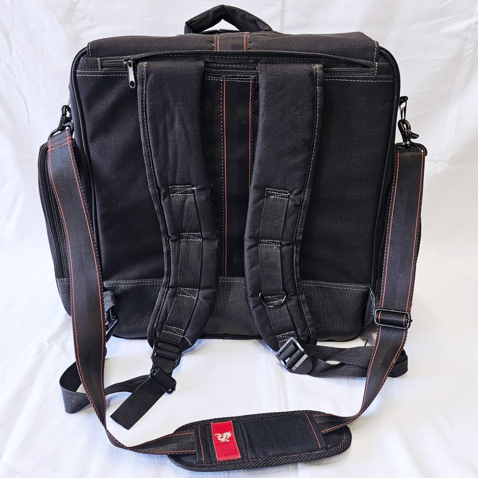 Gigskinz Backpack Unisex OS Black Red DJ Mixer Gear Case Damaged Zipper Pull Bag