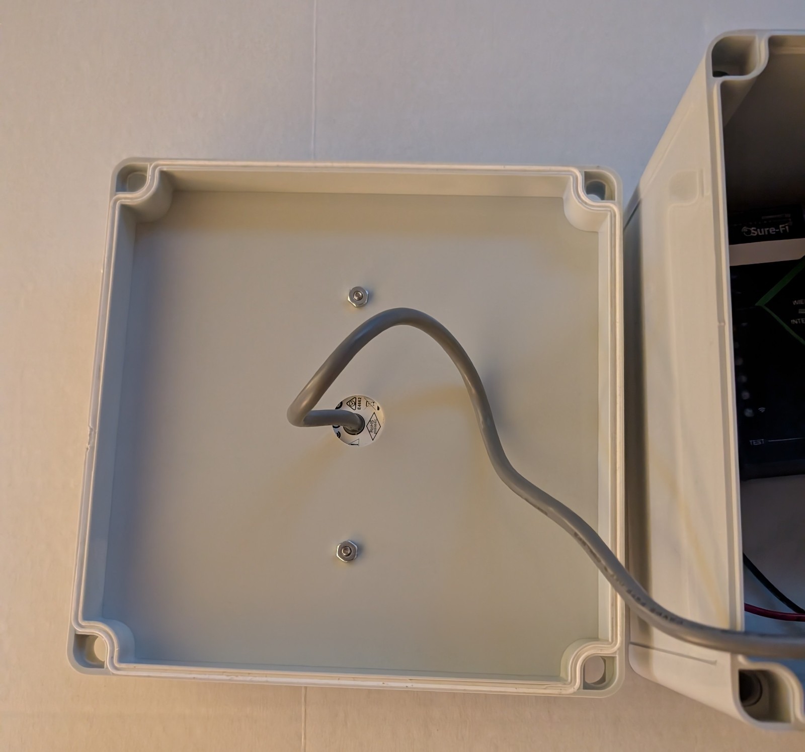 Sure-Fi Portable Access Kit Wiegand DS004 Controller and Remote HID ThinLine II