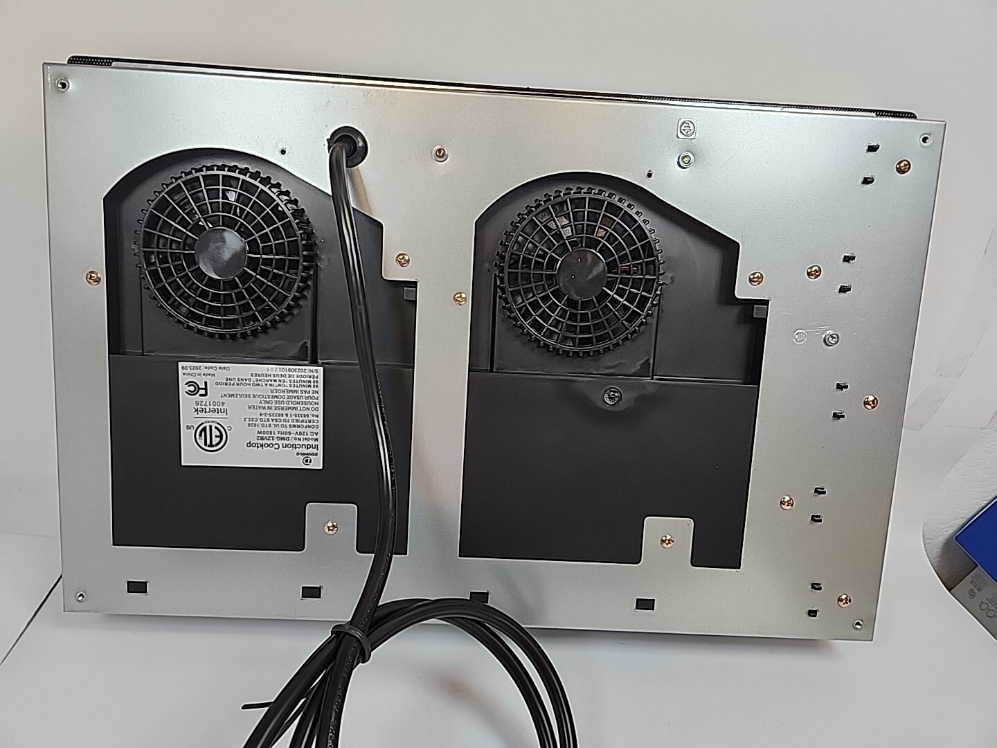 Doumigo Induction Cooktop, 2 Burner Electric Cooktop 120V Vertical Stove 1800W