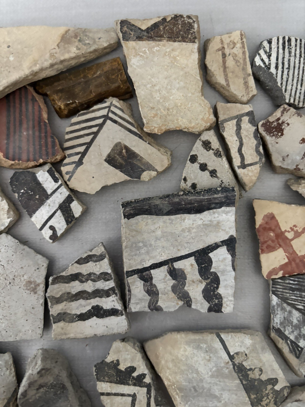 30+ Ancient Anasazi Native American Pottery Shards Arizona L8-D FREE SHIP