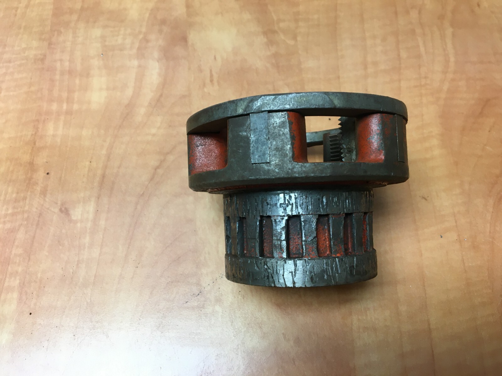 Vintage Toledo No. 12 Ratcheting Pipe Threader With 2" Die Head