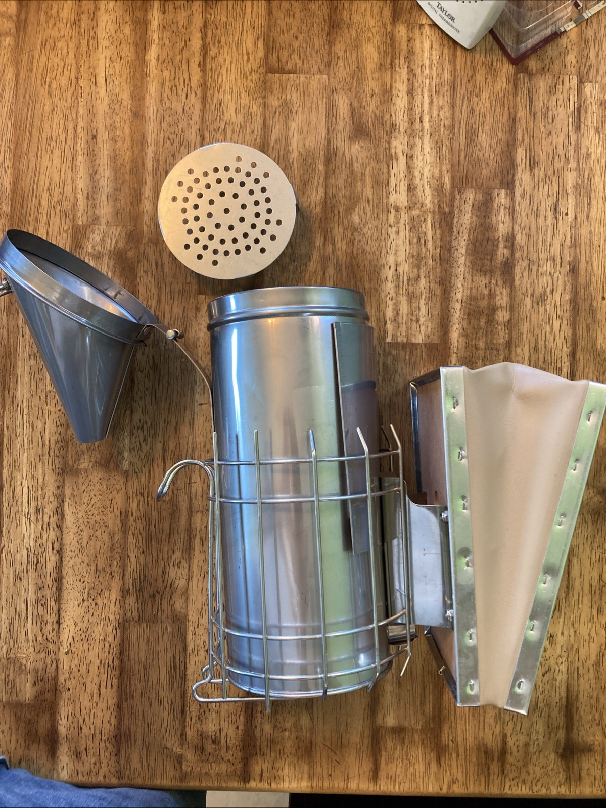 Pro Bee smoker Australian Beekeeping Tool. 304 Stainless riveted