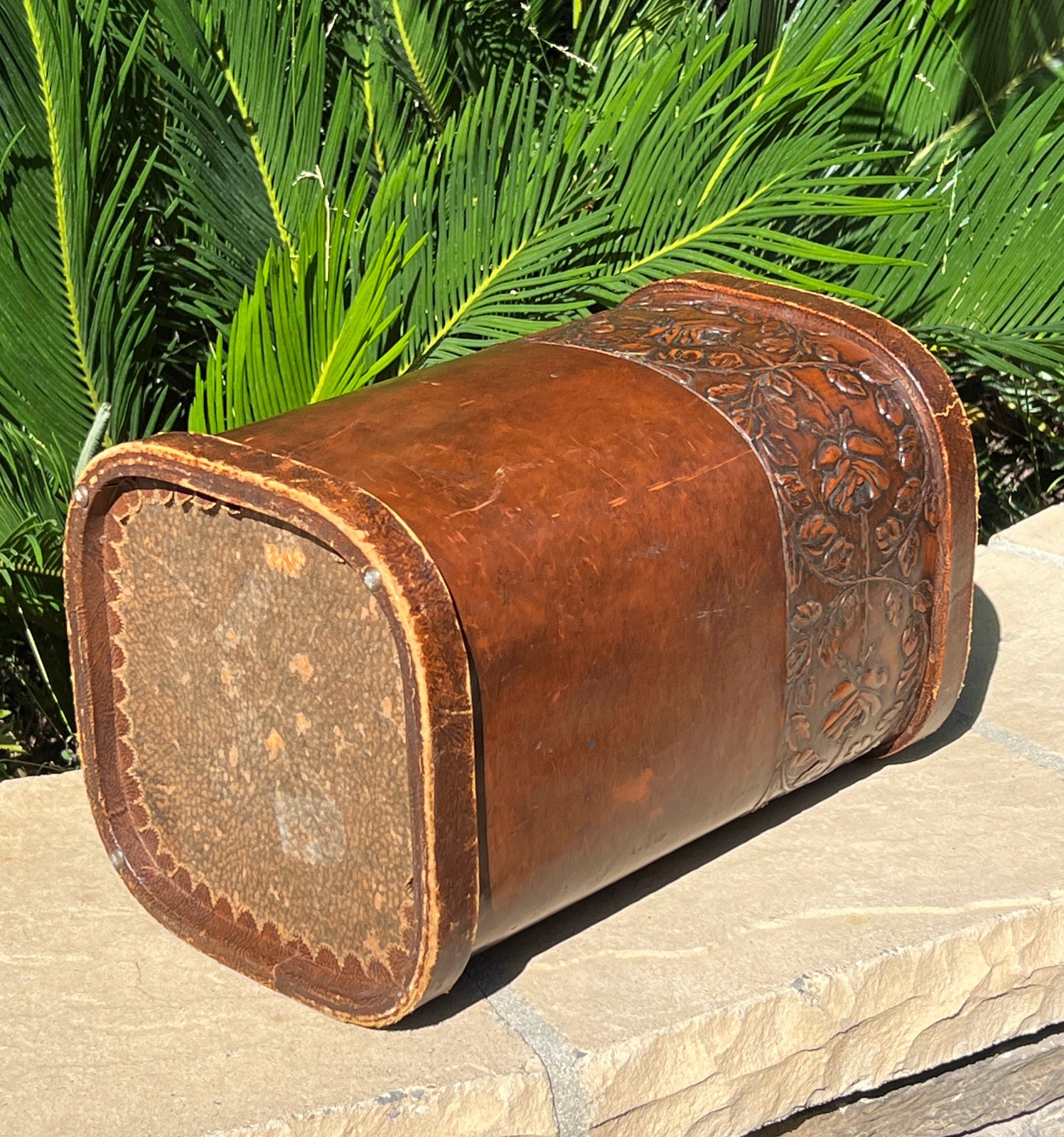 VTG Faux Leather Tooled Embossed Floral Umbrella Cane Stand Waste Basket Brown