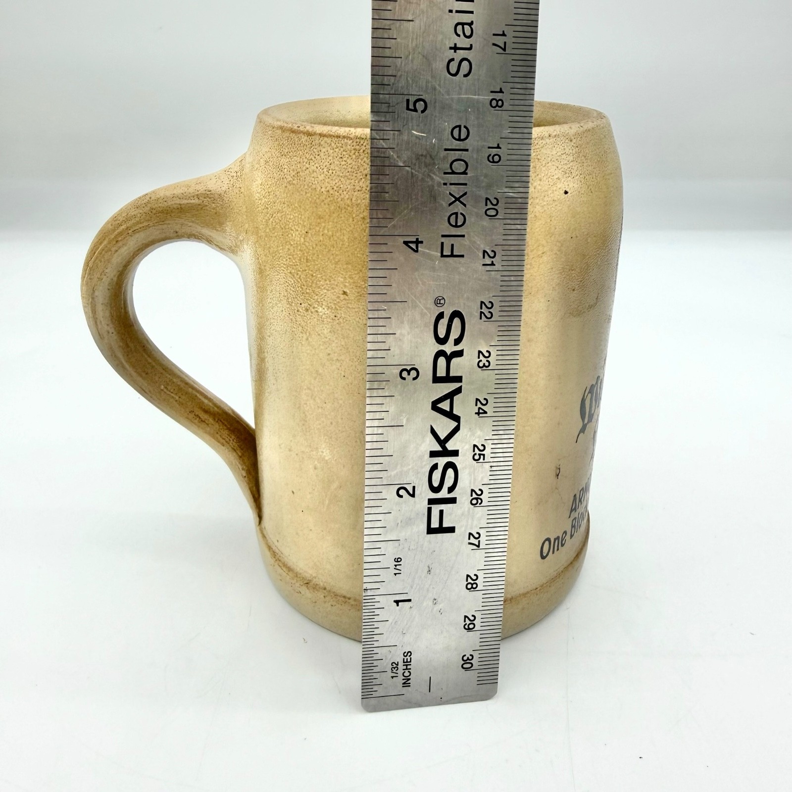 Würzburger Hofbräu Arnold's Hofbrau Beer Stein Mug Stoneware Beige Blue 0.5L