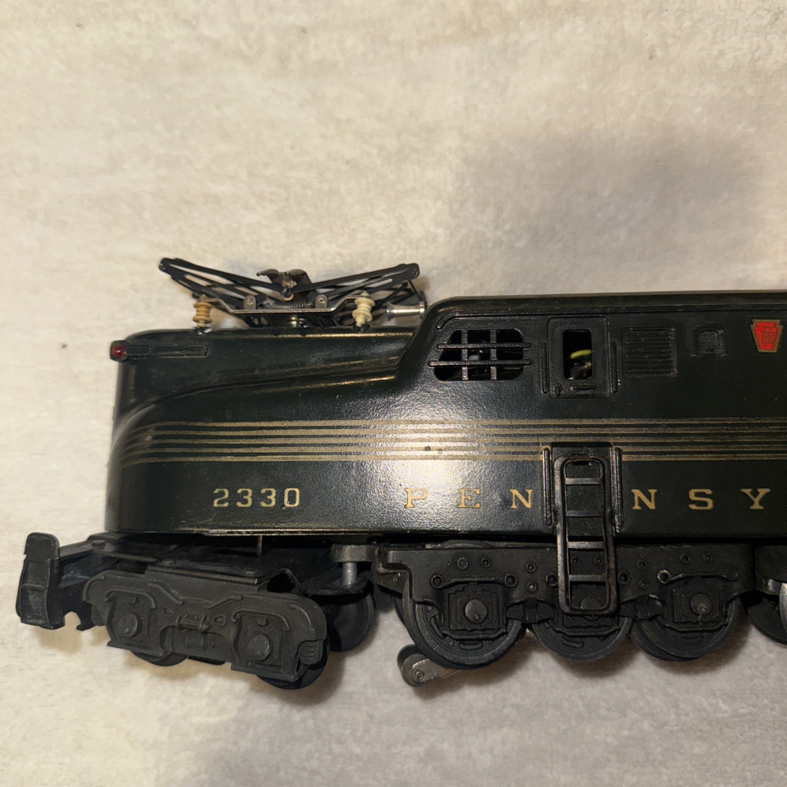 (B) Lionel O Gauge 2330 Pennsylvania GG-1 Electric Locomotive 5 Stripe Green