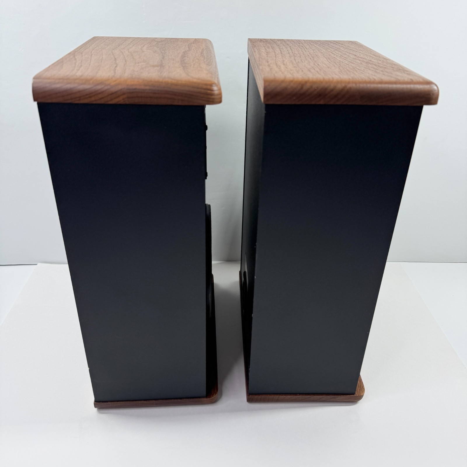 Baby Advent II Speakers - Refoamed - New Tweeters + Caps + Badges Sound Awesome!