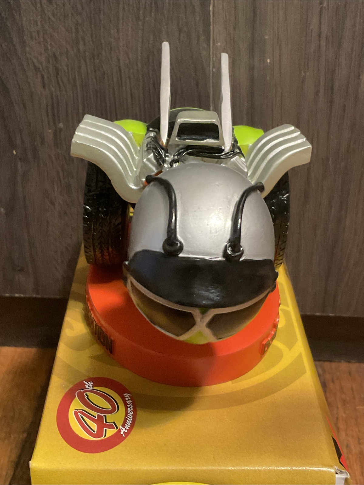 New Dodge Super Bee Bobblehead SUBLIME GREEN Bent Rod Garage Shaker