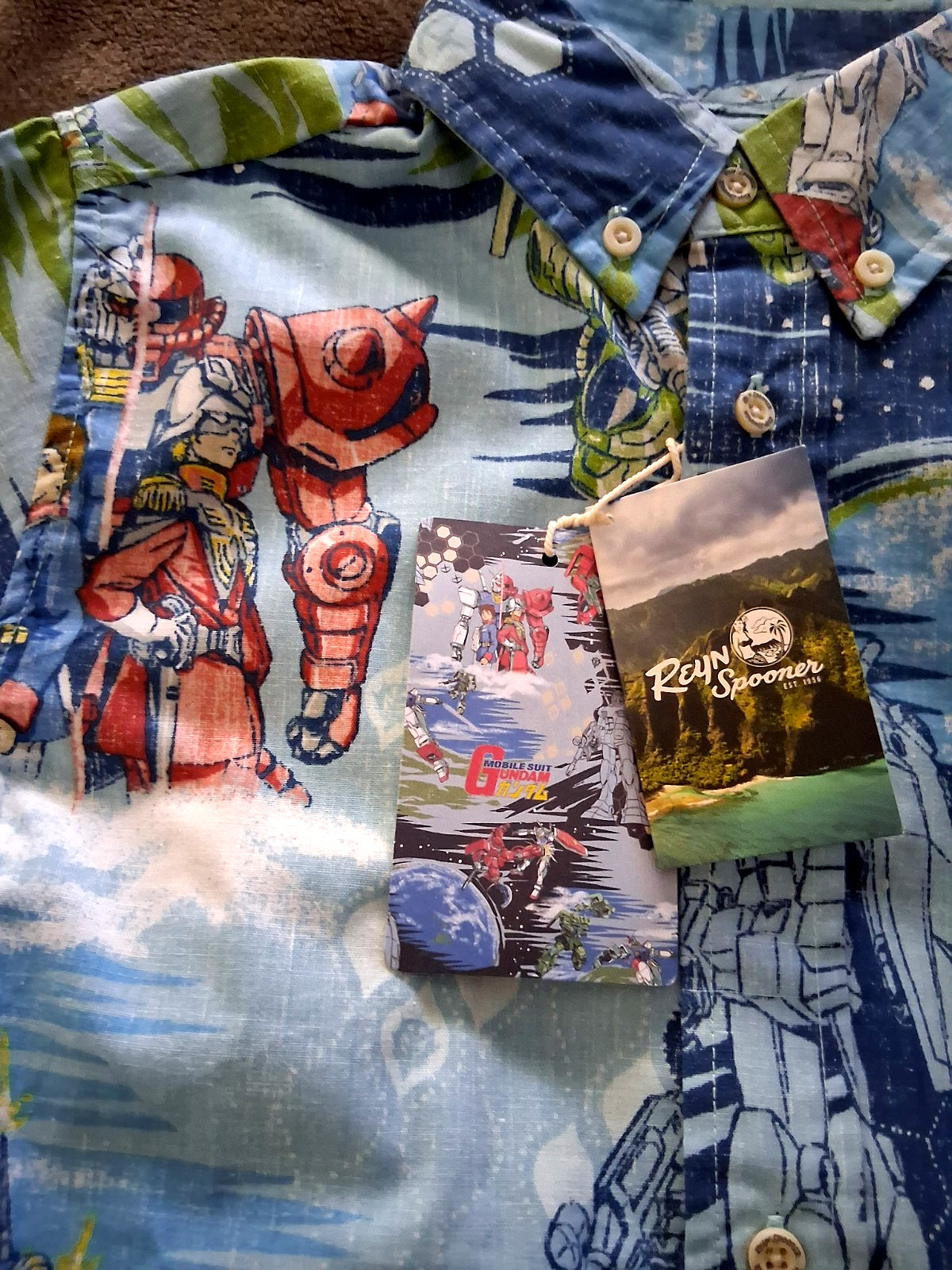 Reyn Spooner Boy's MOBILE SUIT "GUNDAM" Sky Full Button Front Shirt Sizes