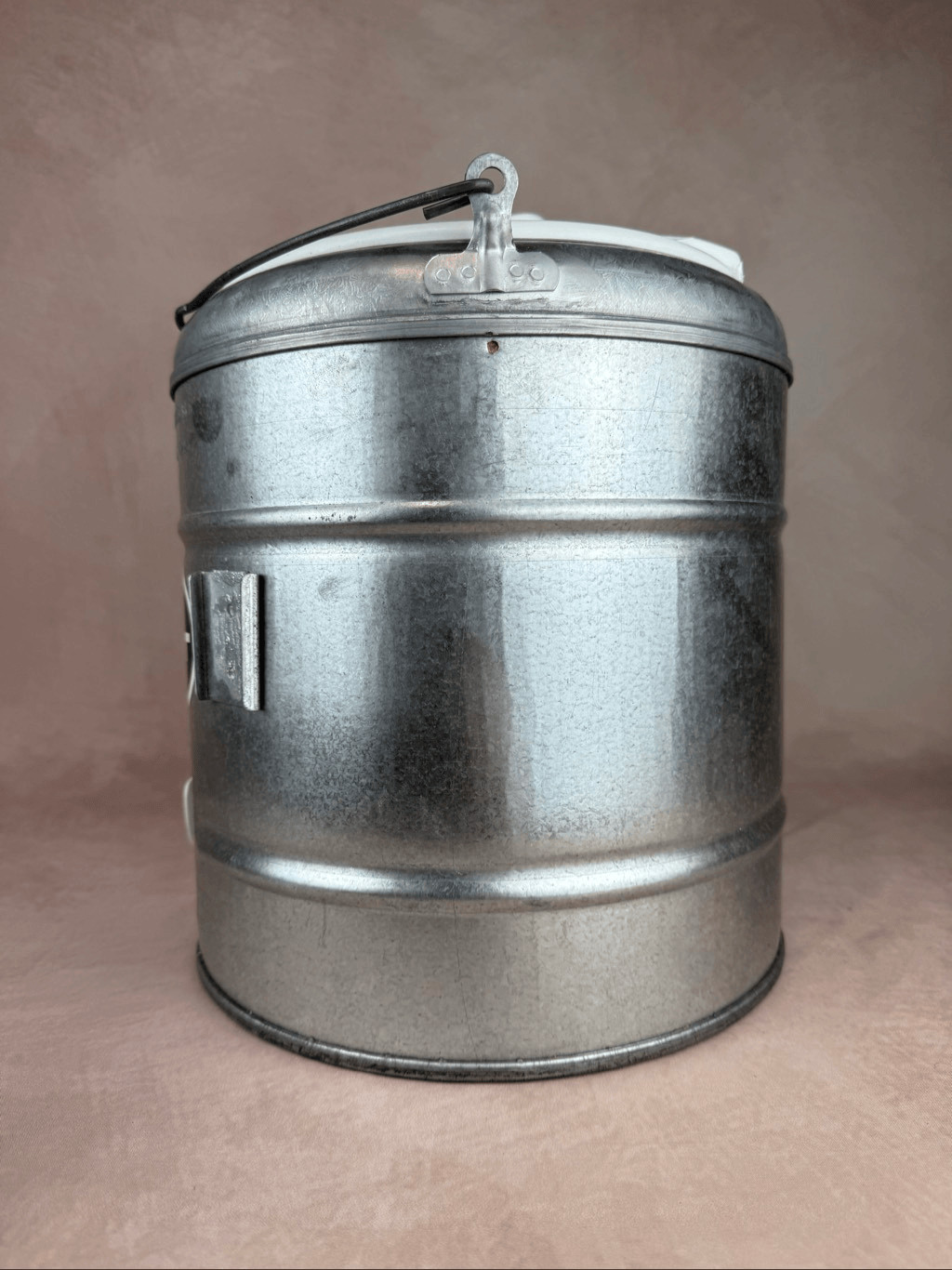 Vintage Gott Galvanized Metal 2 Gallon Water Jug Cooler Silver NOS