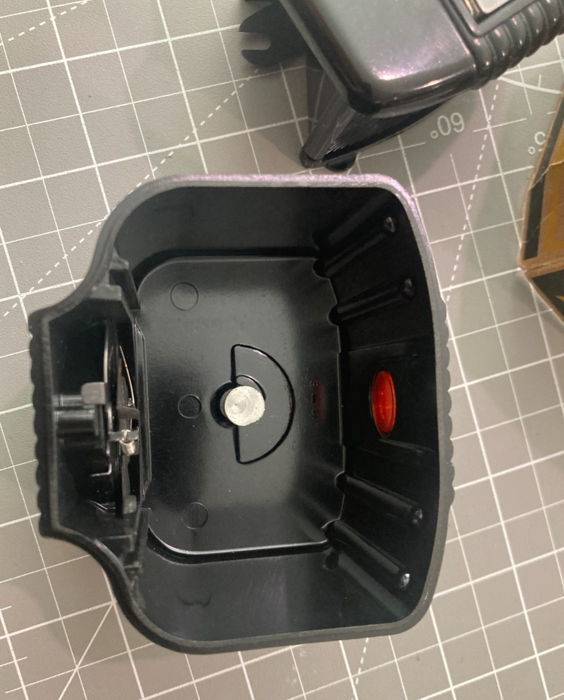 VINTAGE Early Brownie Camera In very nice Condition "Baby Brownie"