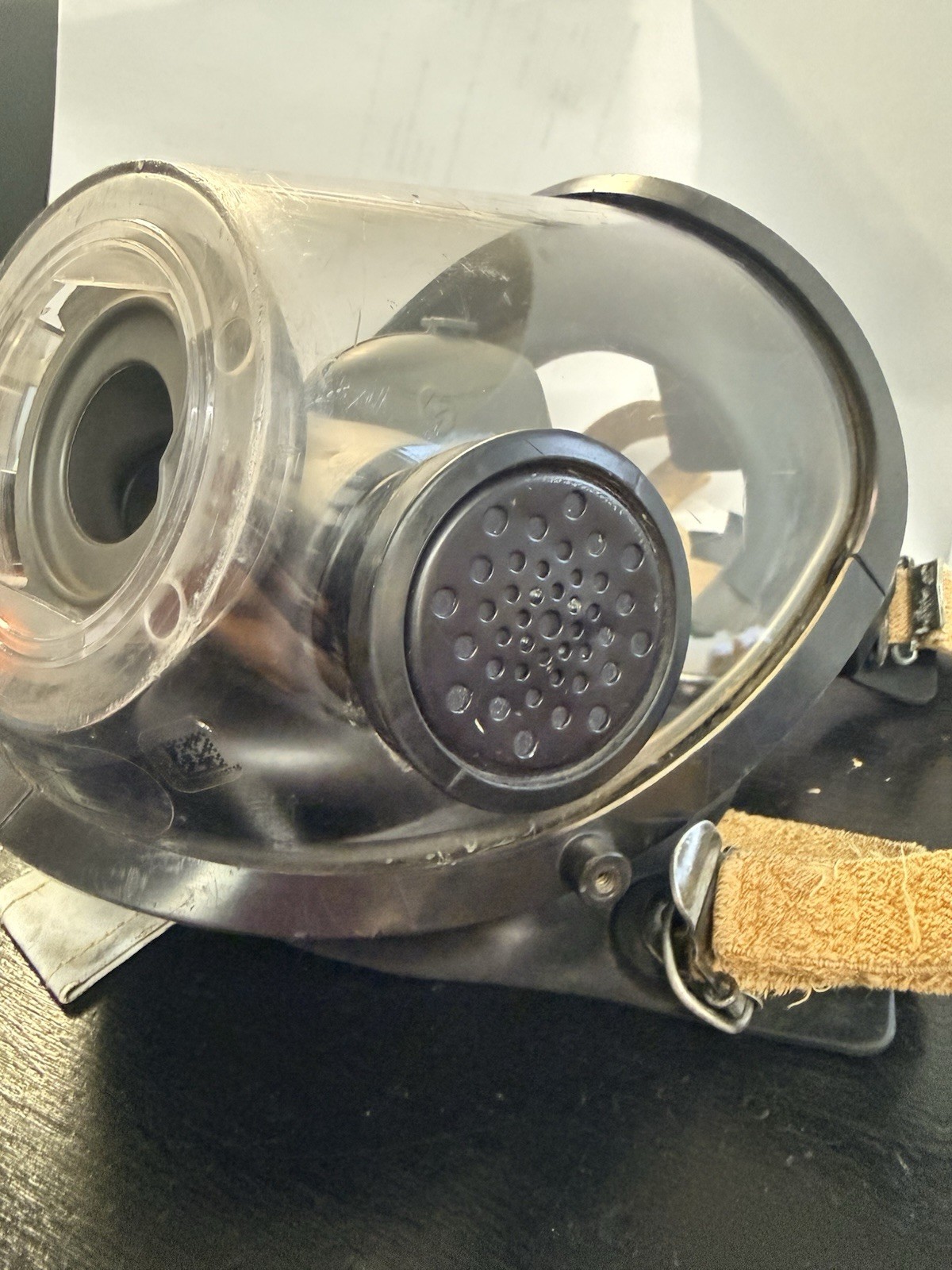 Scott AV-3000 Mask w/ KEVLAR NETTING Firefighter MASK Size Medium