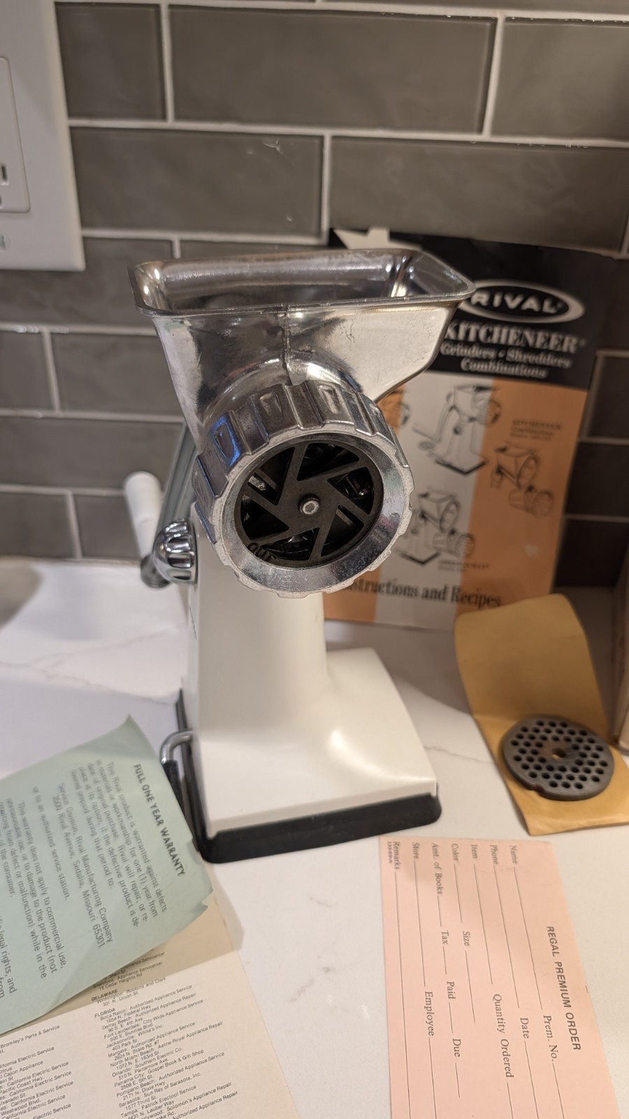 Vtg Rival Grind-O-Mat Meat Grinder/Food Chopper White Model 303 w/Manual & Box