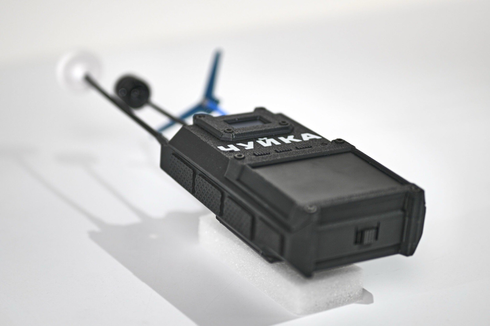 CHUYKA 3.0 FPV Drone Detector 1.2/3.3/5.8GHz RF Video Signal Scanner