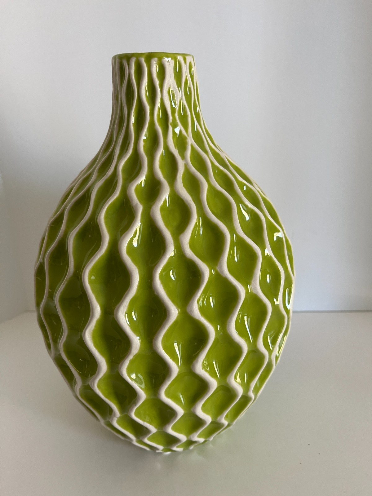 Modern Raised Wavy Design Vases Set of 3