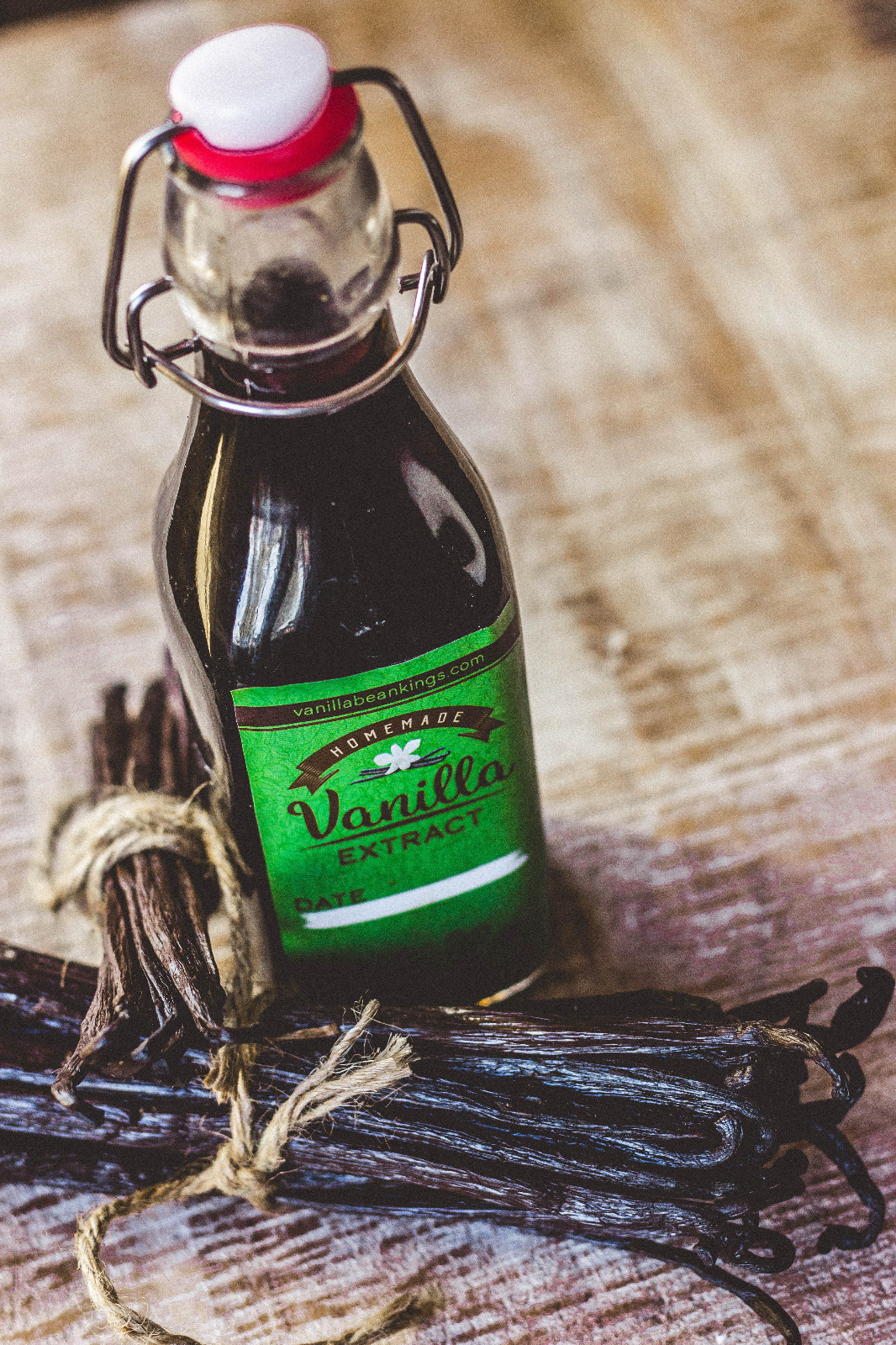 Organic Madagascar Vanilla Beans Whole Grade A Pods for Vanilla Extract & Baking