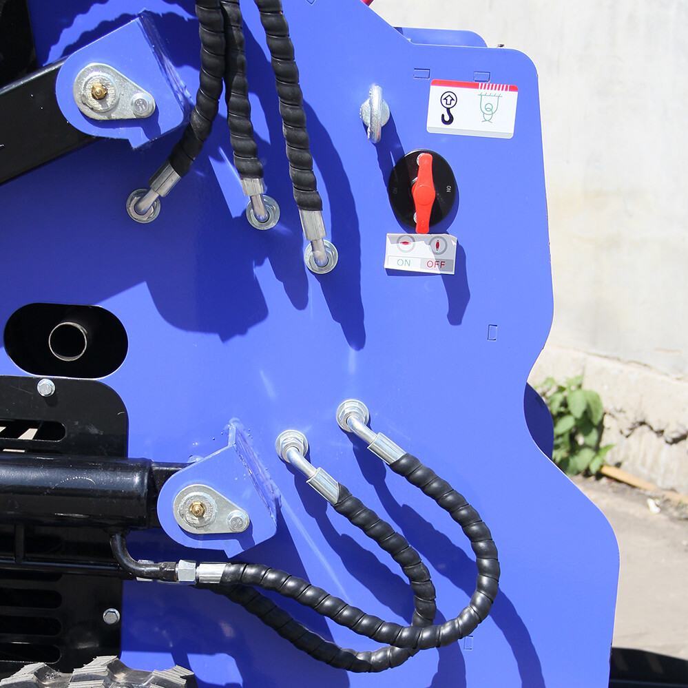 Brand New 22HP Mini Skid Steer Loader Track Loader Rato Engine USA Stock PICK UP