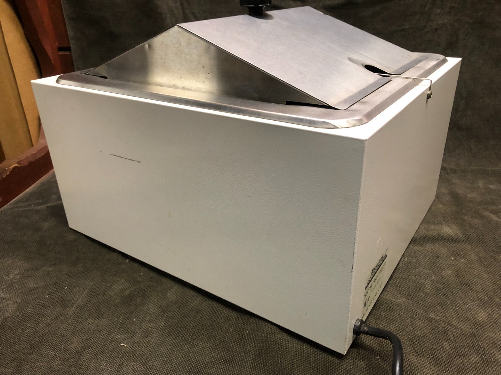 Thermo Fisher Scientific Precision Heated Lab Water Bath 184 Series